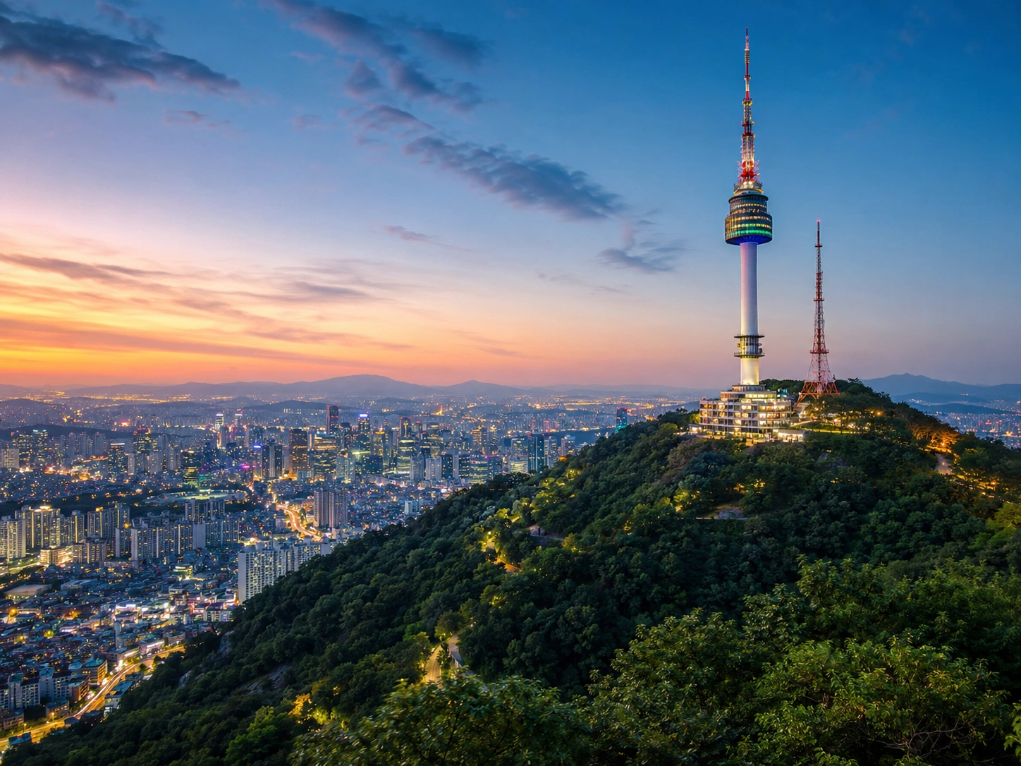 1785996534521461.webp N首爾塔與首爾全景.webp