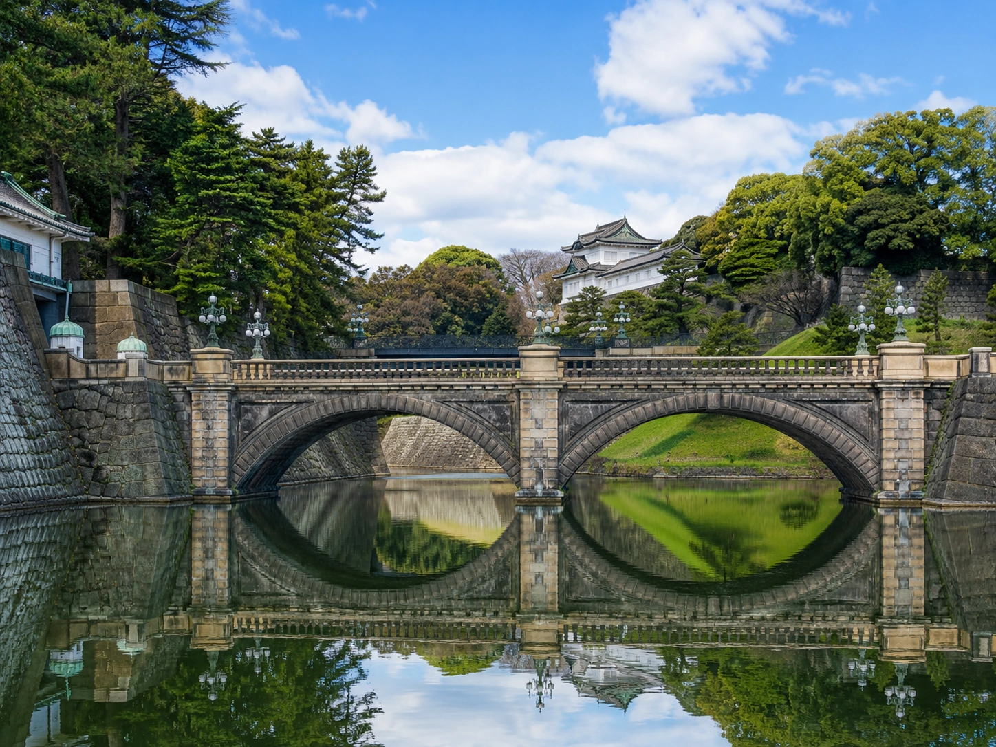 皇居二重橋.webp